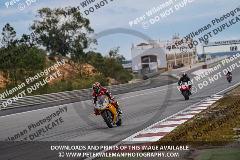 cadwell no limits trackday;cadwell park;cadwell park photographs;cadwell trackday photographs;enduro digital images;event digital images;eventdigitalimages;monteblanco trackday photographs;no limits trackdays;peter wileman photography;racing digital images;trackday digital images;trackday photos